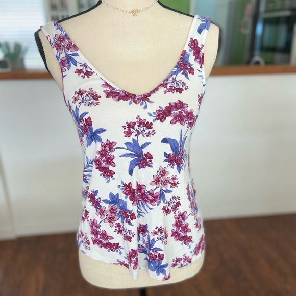 American Eagle Floral V Back Tank XS - Picture 1 of 5